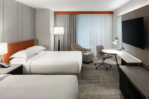 A double guest room at Hilton Columbus Downtown